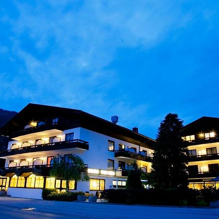 Hotel Zanker Döbriach Exteriör bild